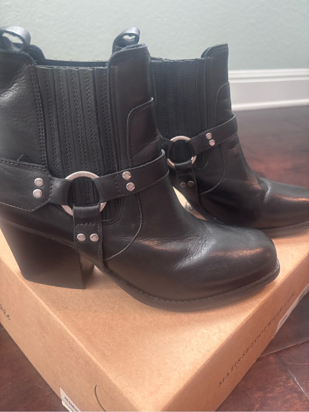 Matisse Jasmin Black Leather Moto Harness Boots size 7.5 - Picture 2 of 8